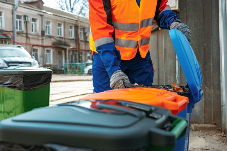 suppling cleaner workers